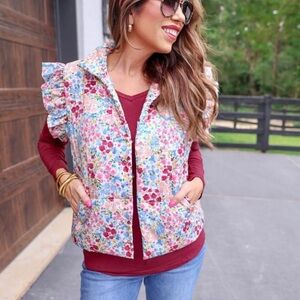 Floral Ruffle Sleeve vest